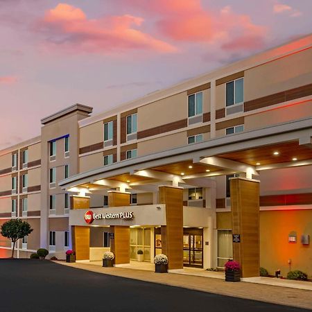 Best Western Plus North Shore Hotel Данверс Экстерьер фото
