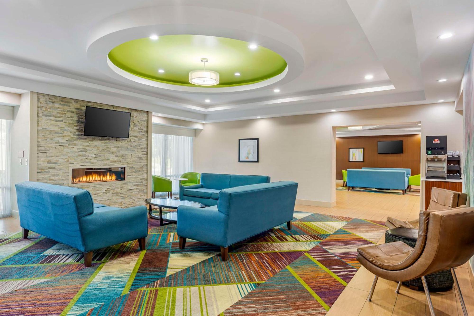 Best Western Plus North Shore Hotel Данверс Экстерьер фото