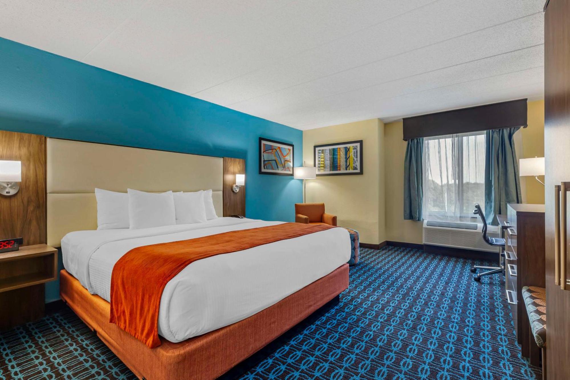 Best Western Plus North Shore Hotel Данверс Экстерьер фото