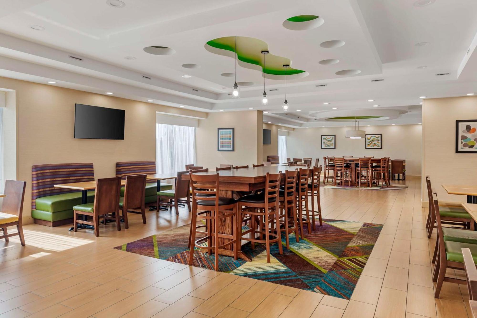Best Western Plus North Shore Hotel Данверс Экстерьер фото