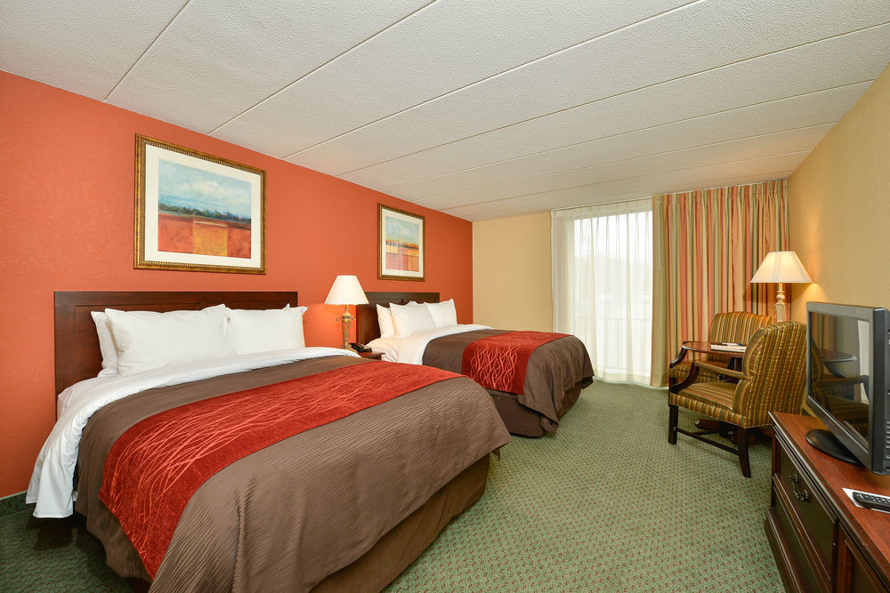 Best Western Plus North Shore Hotel Данверс Экстерьер фото