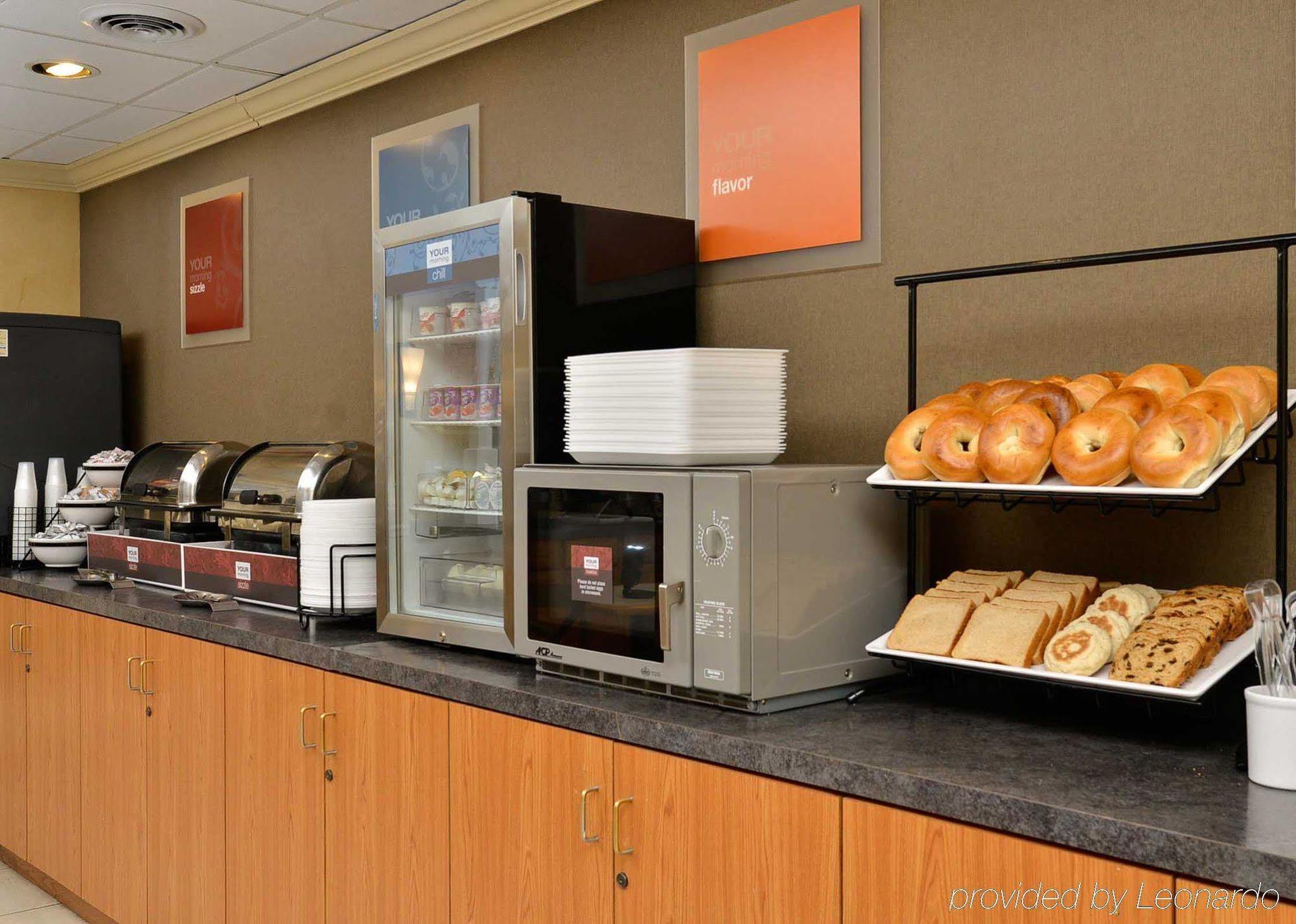 Best Western Plus North Shore Hotel Данверс Экстерьер фото