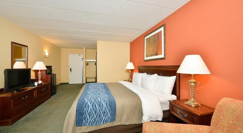 Best Western Plus North Shore Hotel Данверс Экстерьер фото