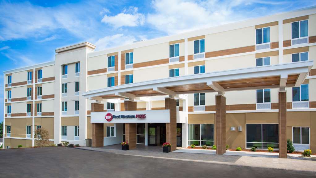 Best Western Plus North Shore Hotel Данверс Экстерьер фото